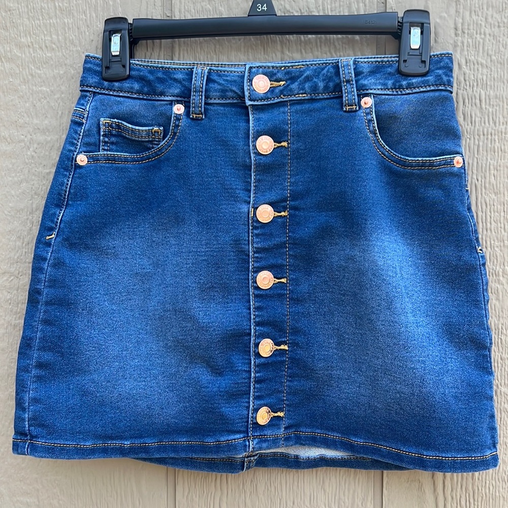Cat & Jack Girl’s Large (10-12) Jean Skirt